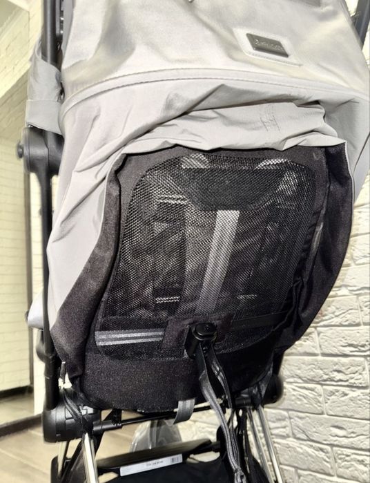 Продам Cybex Coya