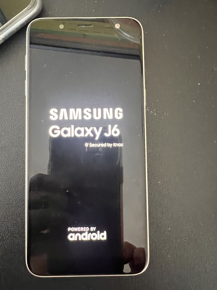 Sprzedsm Samsyng galaxy J6