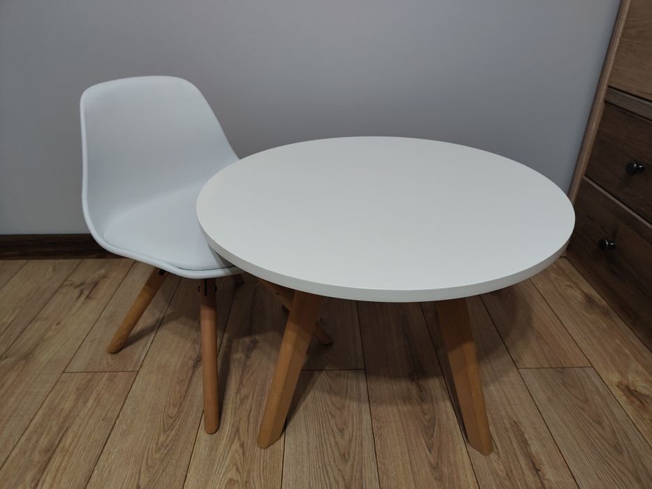 Stolik + krzesełko tapicerowane dla dziecka drewno