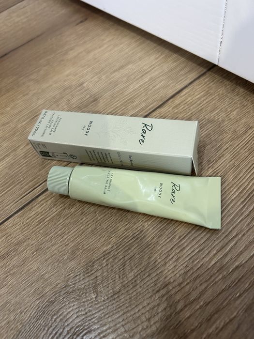 Rare Beauty Fragrance Layering Balm Woody