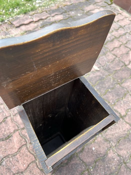 Szafka drewniana francuska piekarnicza z piekarni