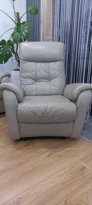 Sofa skórzana rozkładana + fotel z funkcją relaks - GALA Collezione