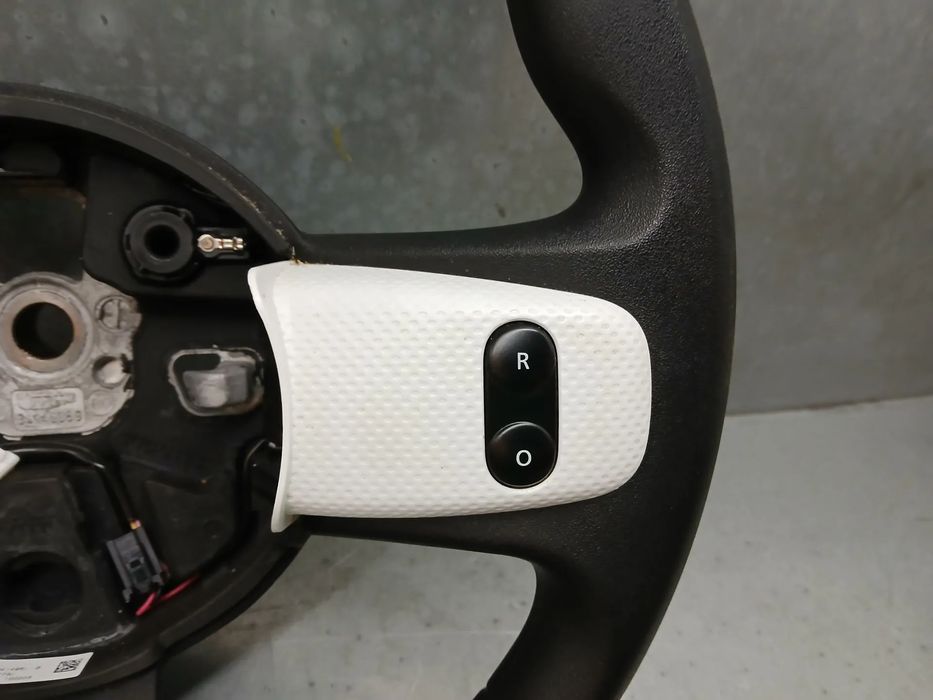 Volante de direção RENAULT Twingo III (BCM_)