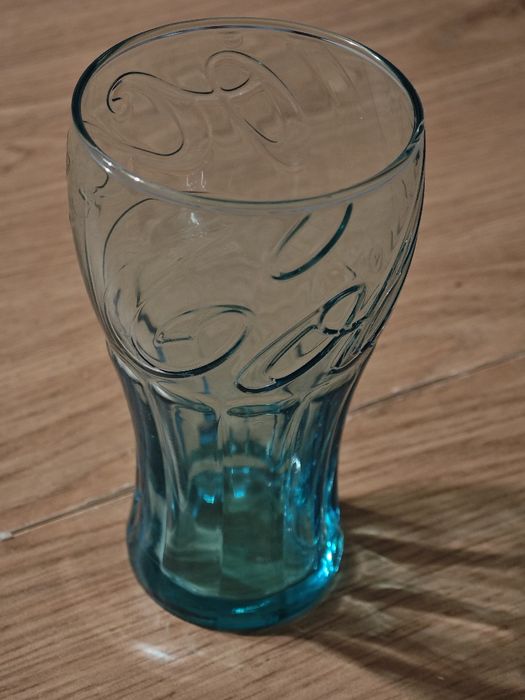 Szklanki Coca-Cola McDonald's, różne wzory, cena za sztukę