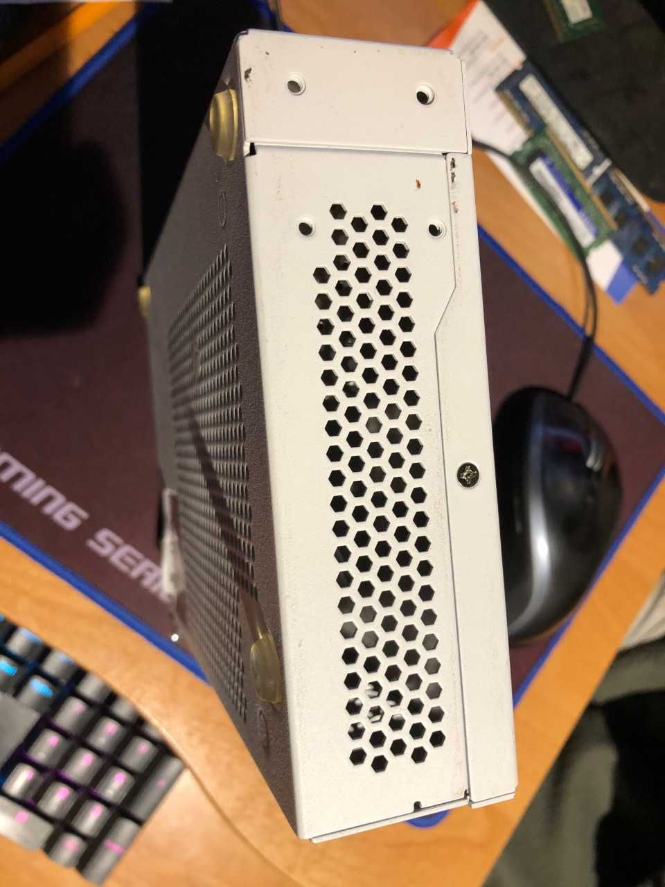 MikroTik CRS112-8G-4S-IN