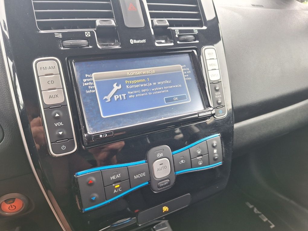 Nissan Leaf Acenta / pompa ciepła/ kamera / SOH 72% / zasięg 100km