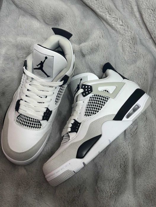 ButyDamskie Jordan‍ 4‍ Retro‍ Military‍ Black‍ Uniseks Roz.38