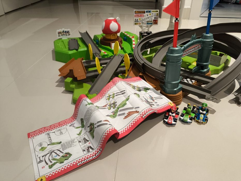 Pista corrida Mario Kart da Mattel