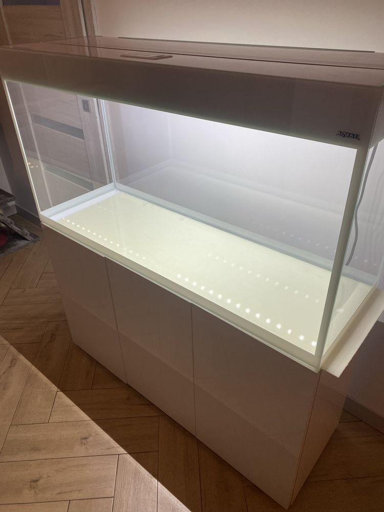 Akwarium ZESTAW Aquael Glossy 120ST 260 BIAŁE+ szafka ZD120 BIAŁA