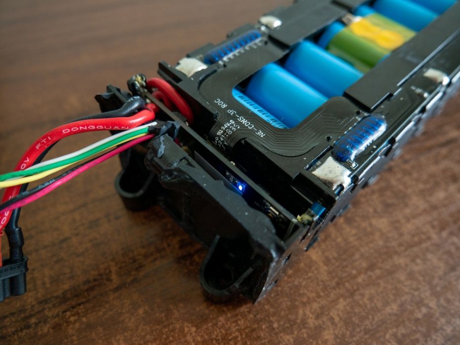 Ремонт батареи, платы BMS, замена Li-ion электросамоката Xiaomi M365