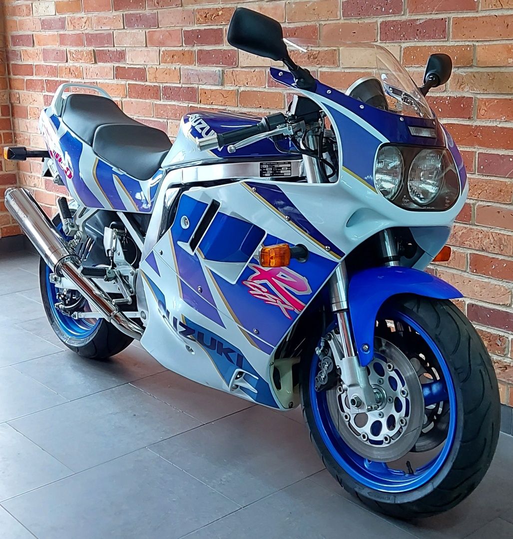 Suzuki GSX-R 1100 z Niemiec '92 bardzo zadbany.