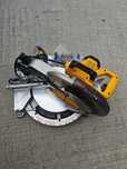 Настільна пила DEWALT DWS715