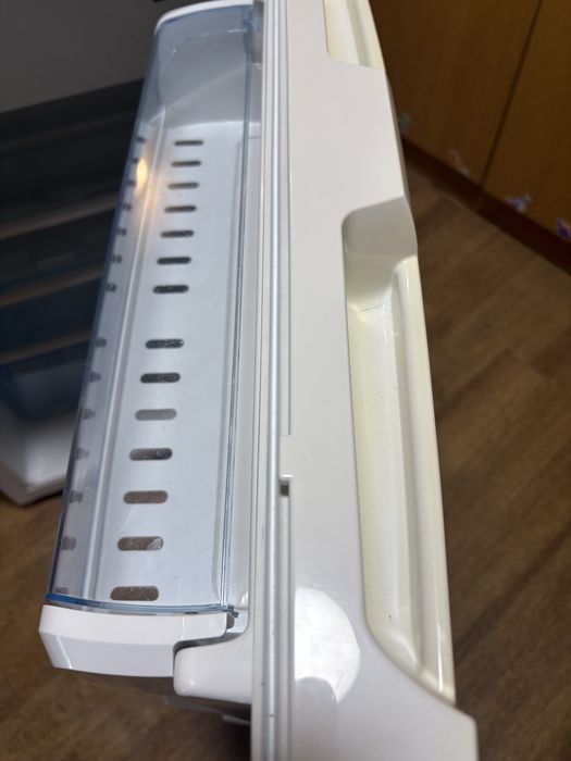 Холодильник BEKO з морозильною камерою