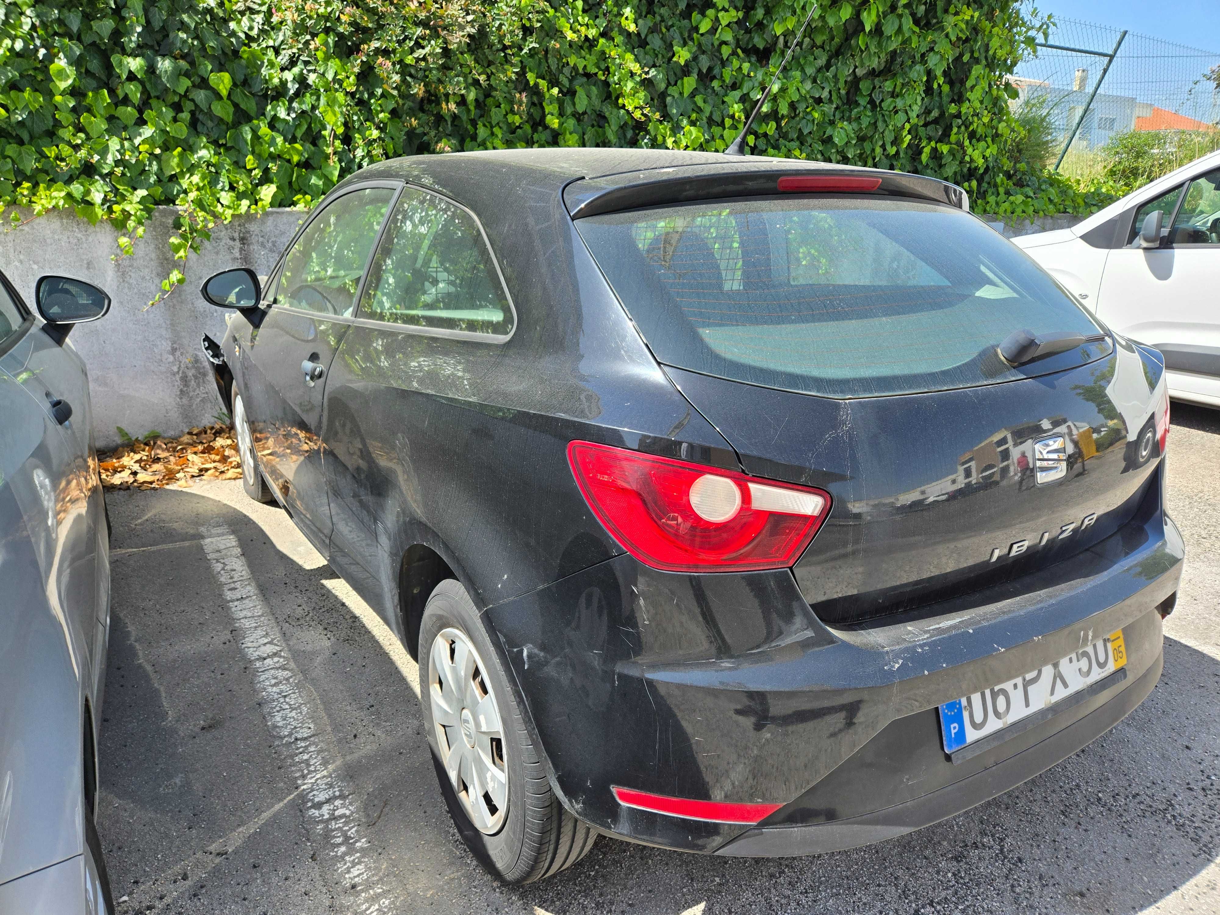 Seat Ibiza 1.2D Comercial - Acidentado - Iva Dedutível