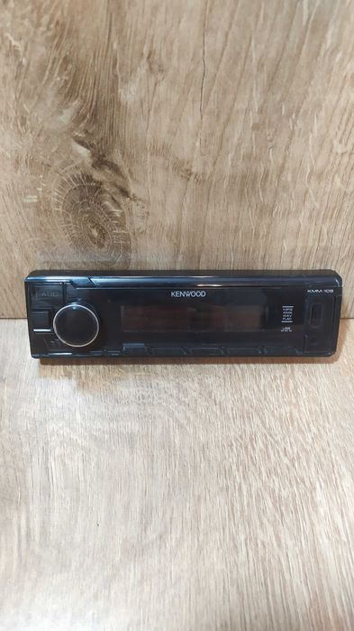 Передня панель автомагнітоли Kenwood KMM-105