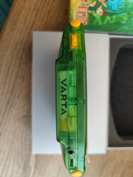Продаж gameboy advance gba zelda minish cap edition