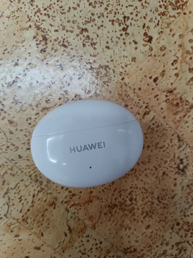 Навушники Huawei FreeBuds 4i