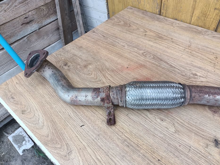 Rura wydechu przód z katalizatorem Opel Astra H 1.9 CDTI