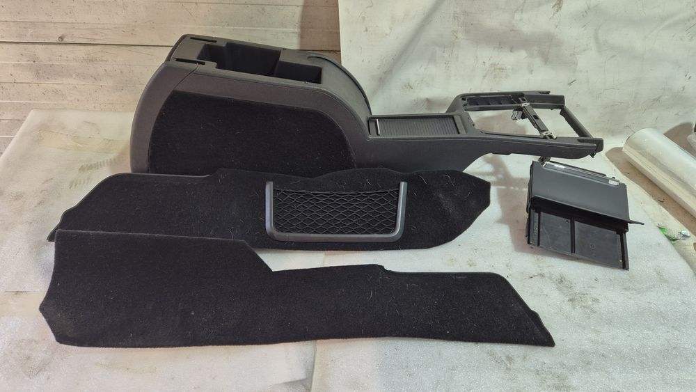 Tunel środkowy osłona tunelu  skoda superb 2 II lift Europa