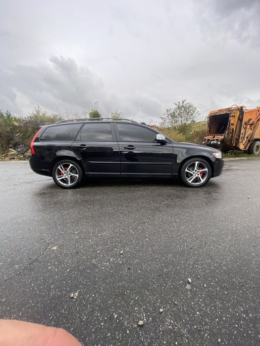 Продам Volvo v50 1.6