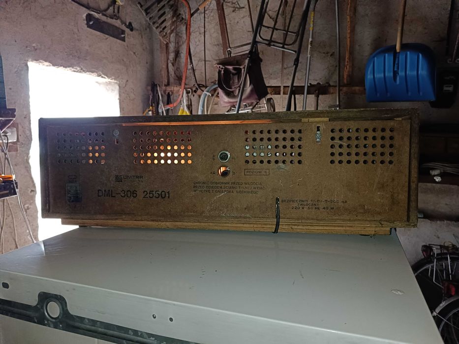 Radioodbiornik lampowy Unitra Diora KLAWESYN DML-306.25501