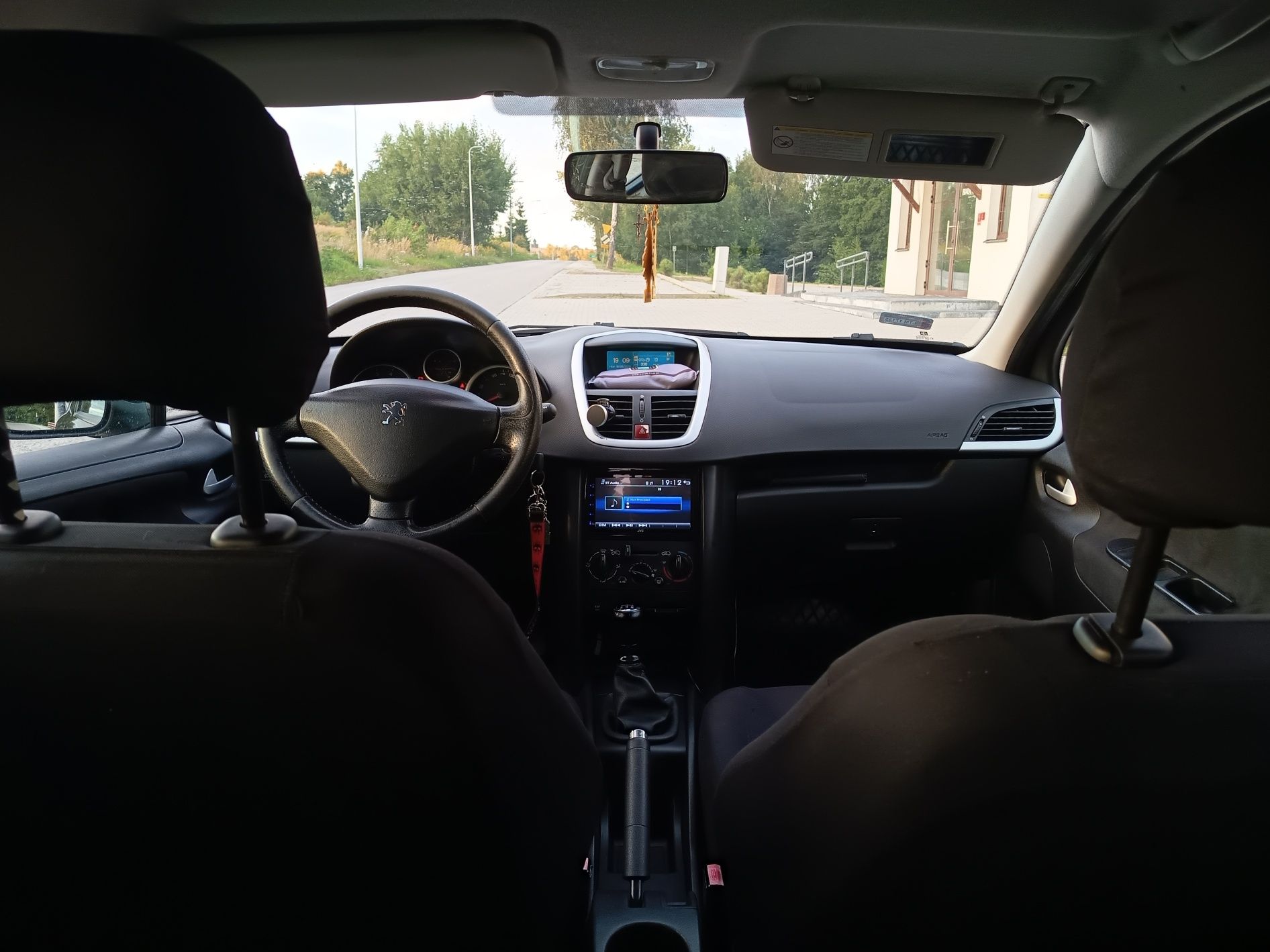 Peugeot 207, 2006
