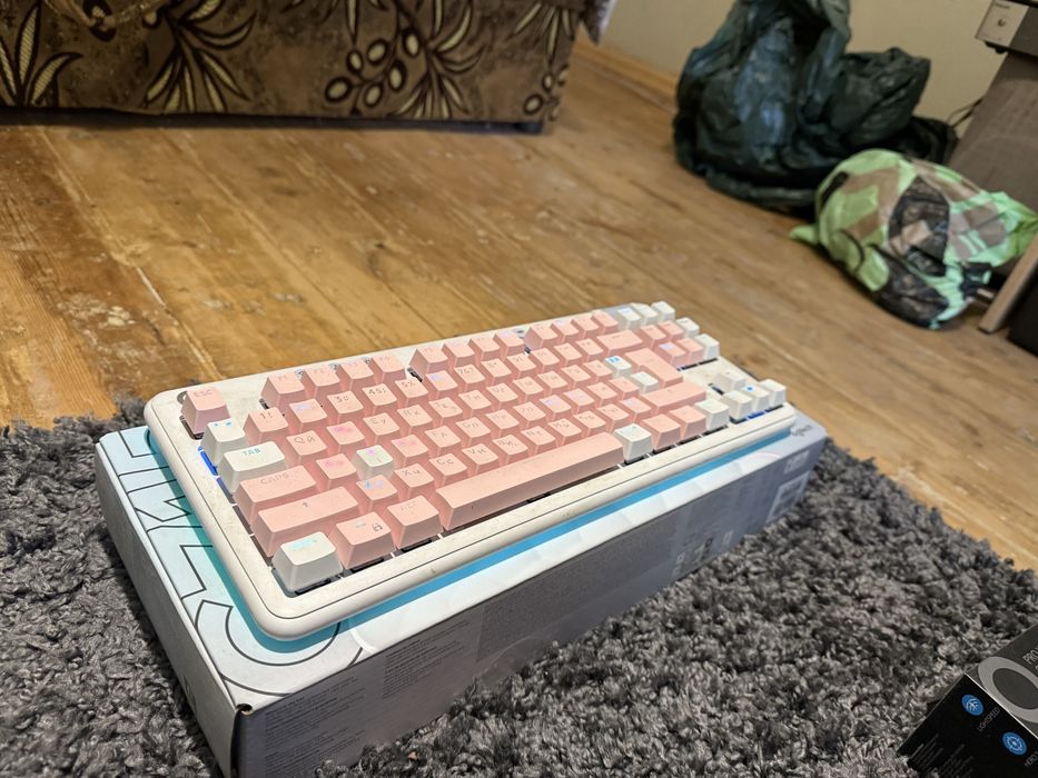 Продам калвіатуру, мишу, навушники