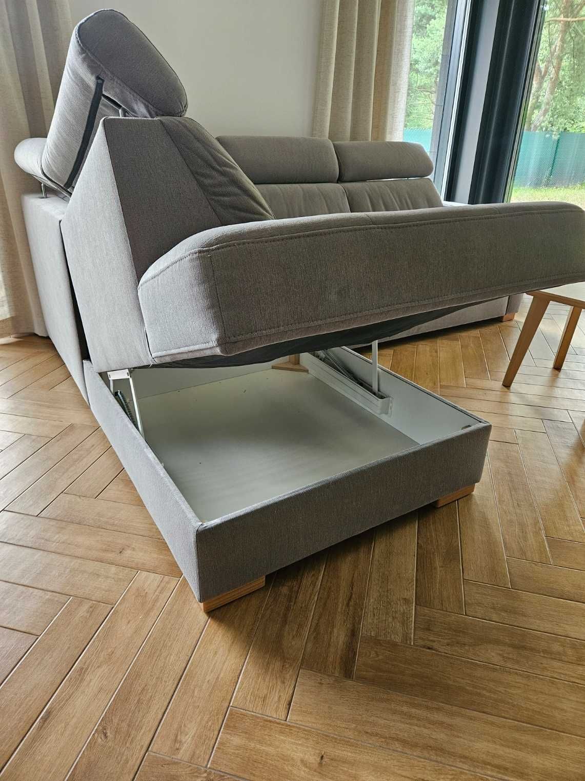 Narożnik rogówka z funkcją spania - jasnoszary 252x200x93 - stan bdb