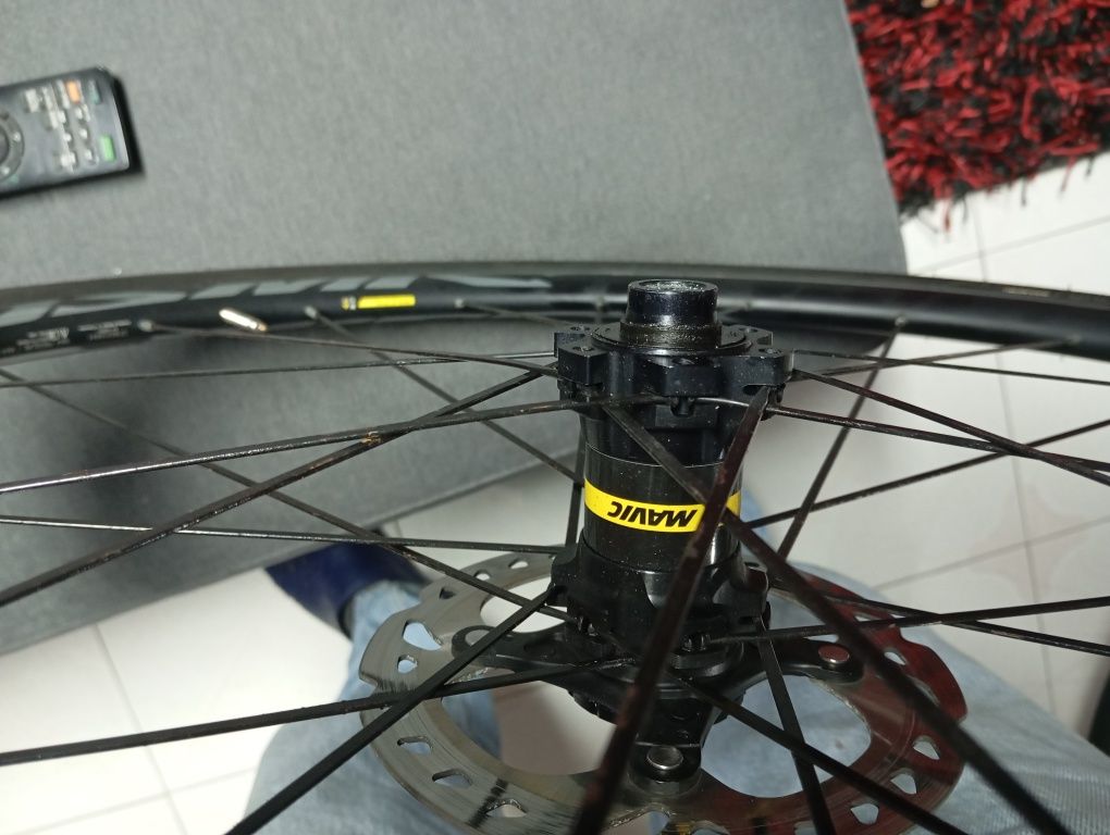 Rodas estrada mavic cosmic travão disco
