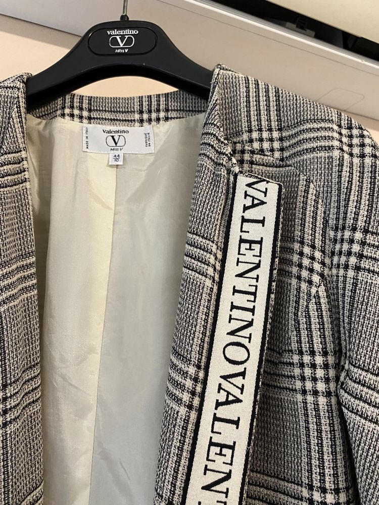 Піджак Valentino оригинал скидки недорого