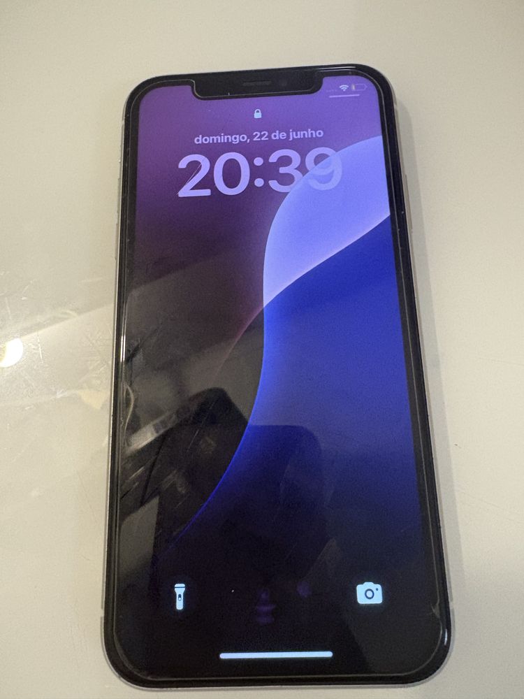 Iphone 11- 64GB com pelicula e capas