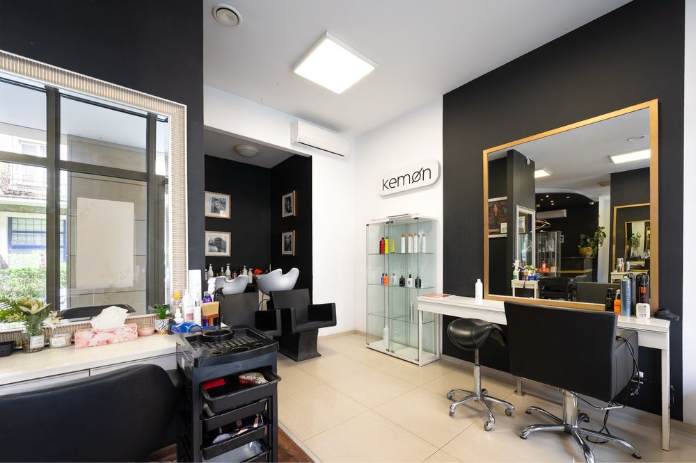Odstąpię dobrze działający salon fryzjersko kosmetyczny