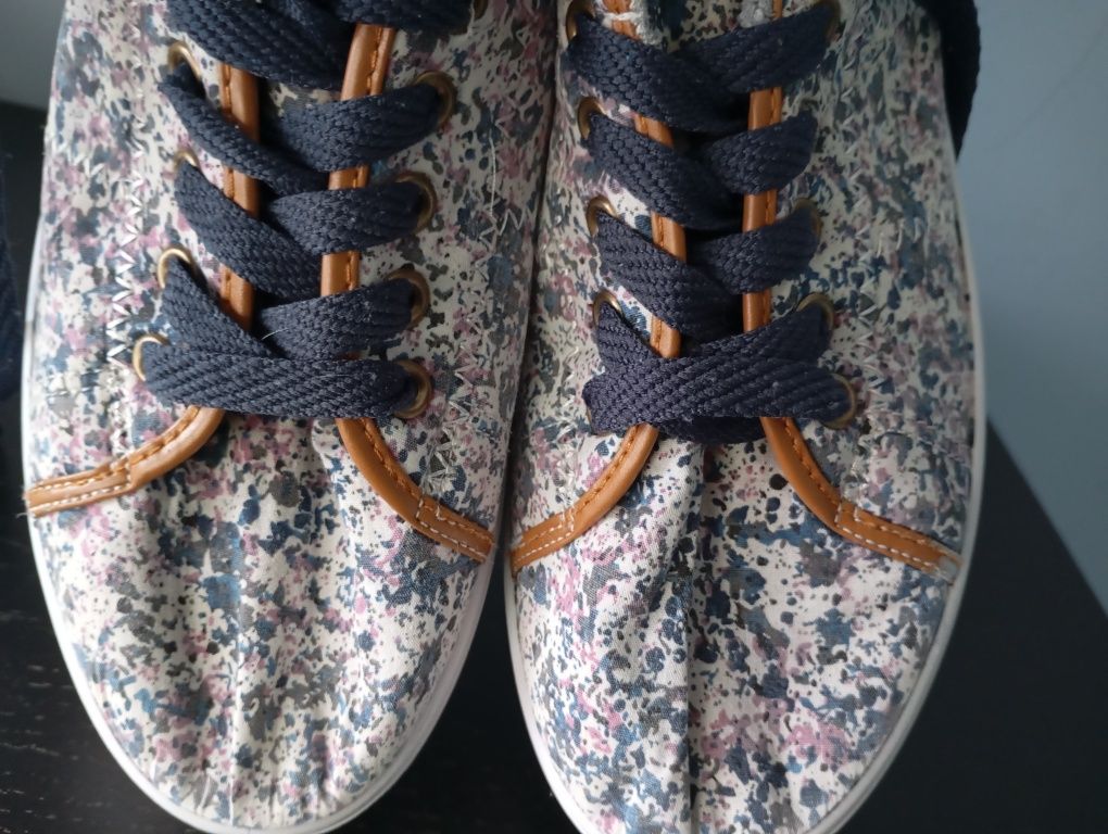 Sapatilhas Primark