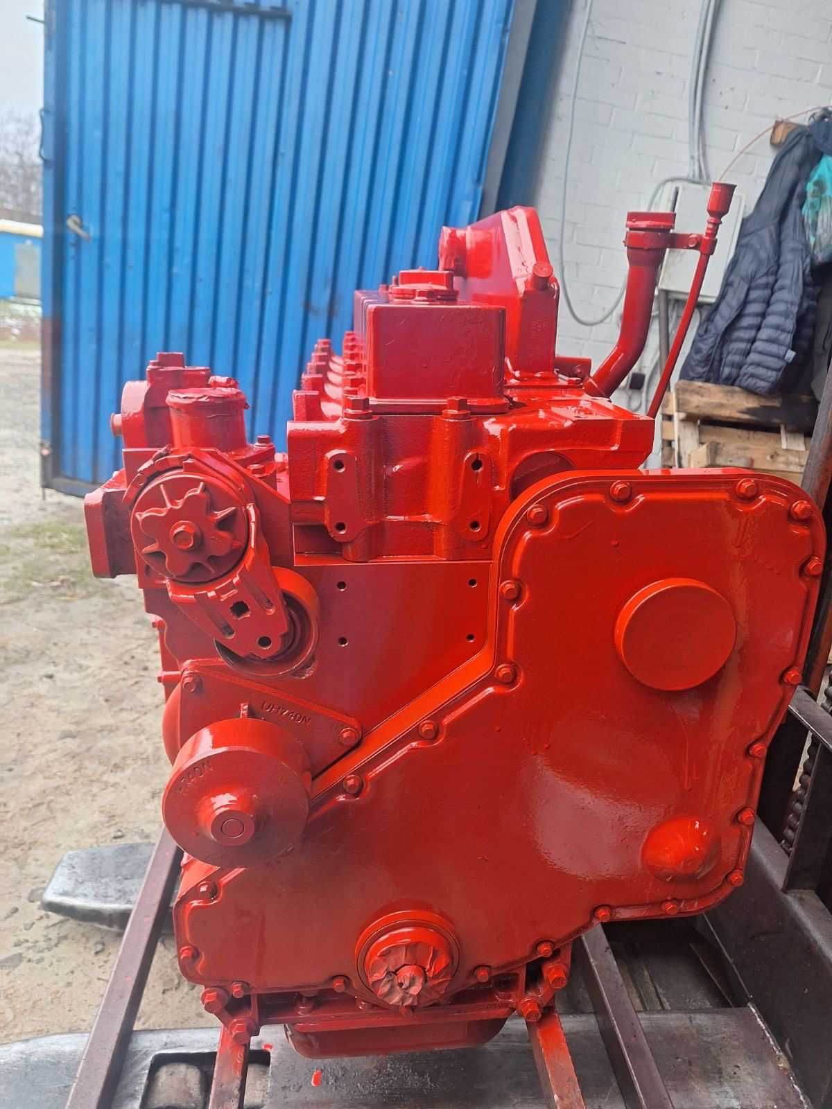 НОВИЙ двигун Каммінс Cummins C 8,3 на 2 термостата 6ТА830