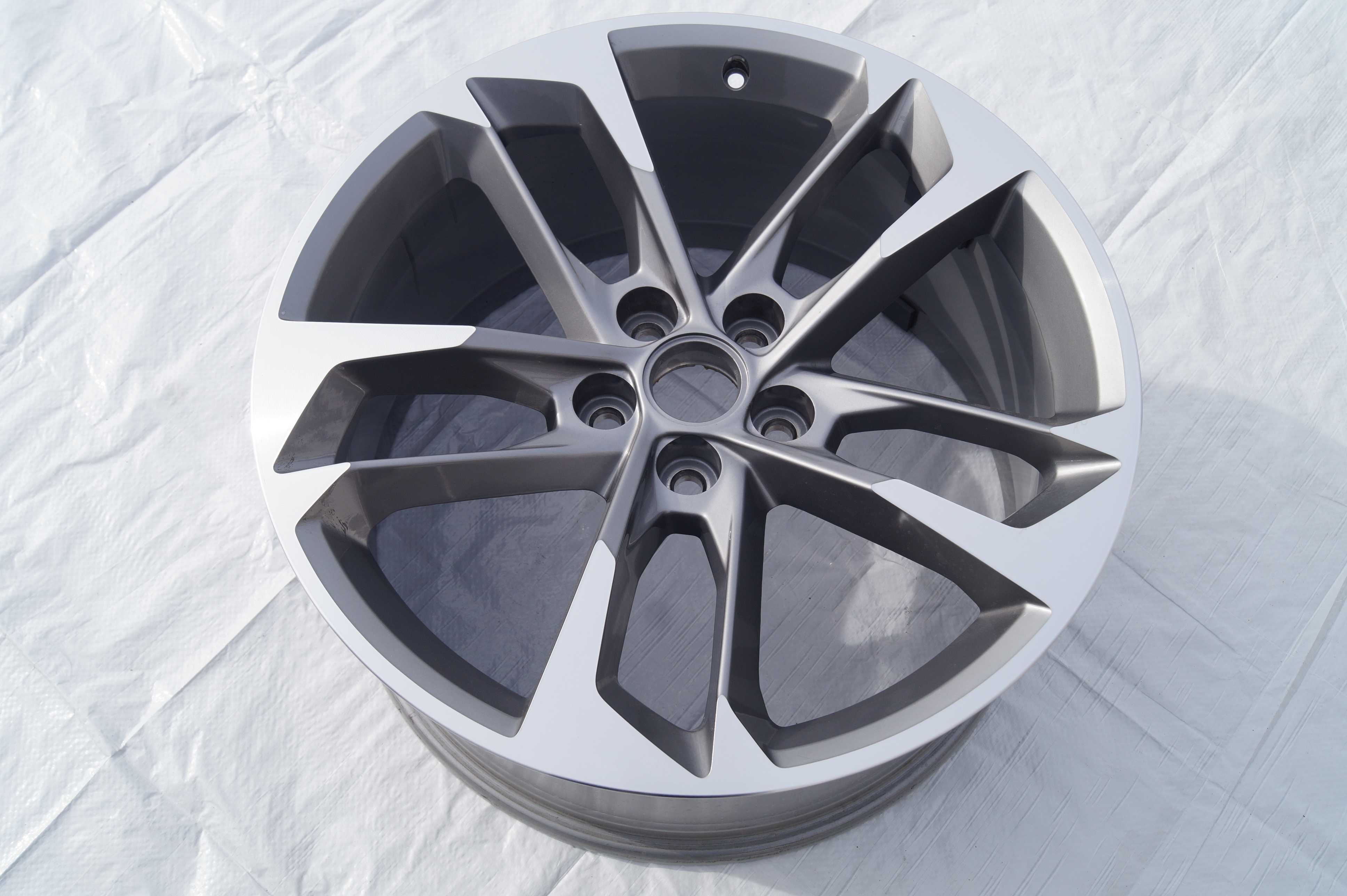 felga aluminiowa tył chevrolet camaro v 5 vi 6 20 9,5j et39