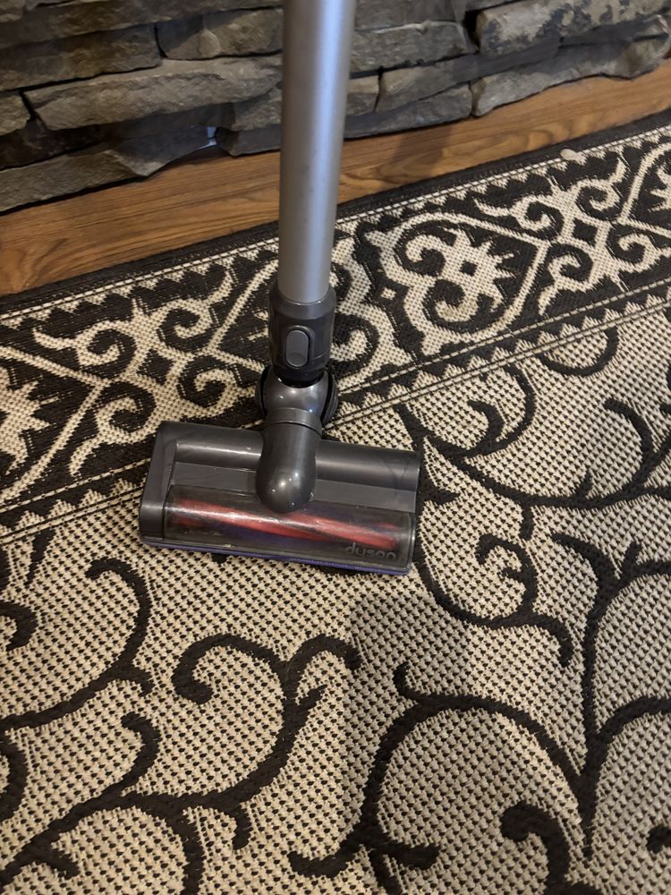 Пилосос Dyson v6