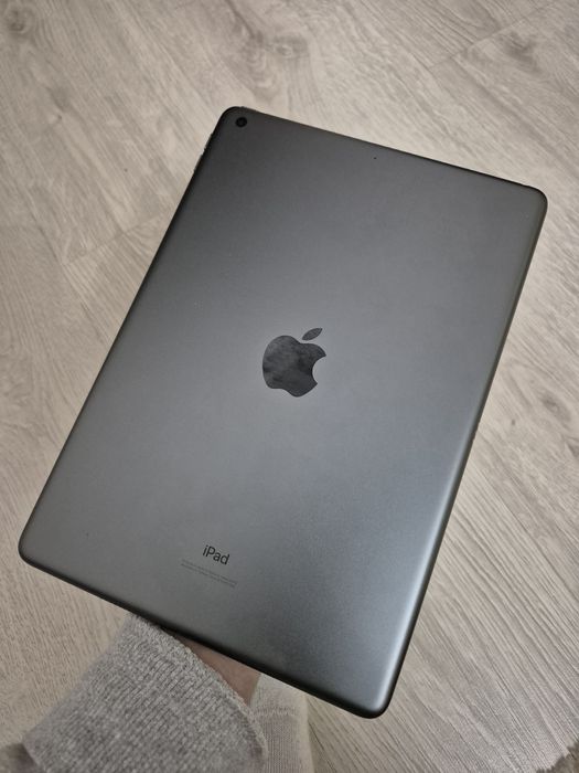 IPad 9 gen 64 gb 2023