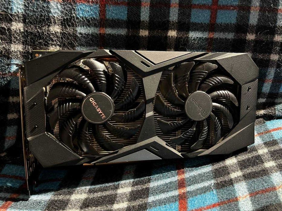 Видеокарта Gigabyte RTX 2060, 12gb