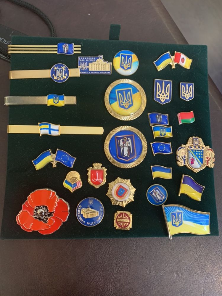 Значок герб України подарунок сувенір подарок