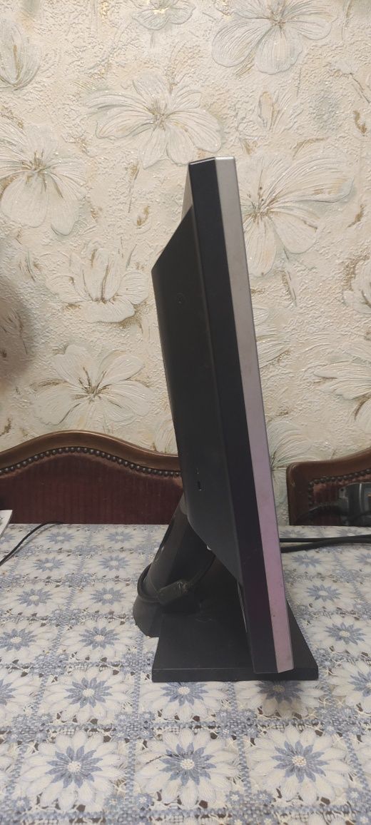 Продам монитор BENQ FP91G+ 19 дюймов