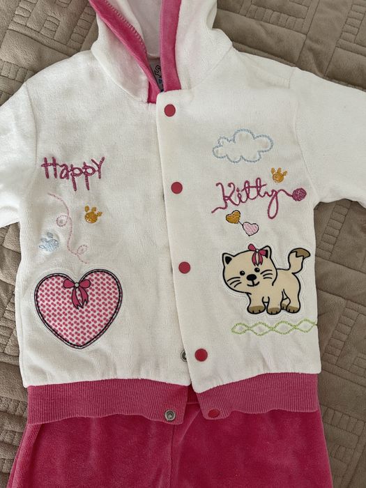 Костюмчики на дівчинку 74-80 р.