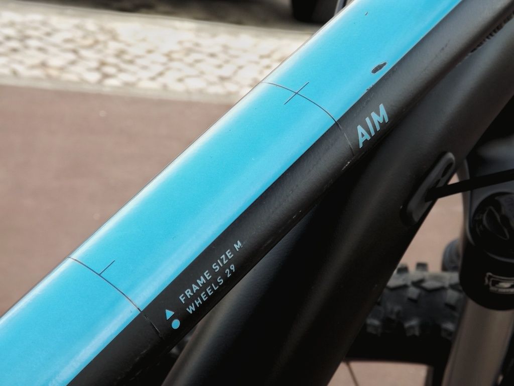 Bicicleta BTT XC Cube Analog - Roda 29" - Tamanho M