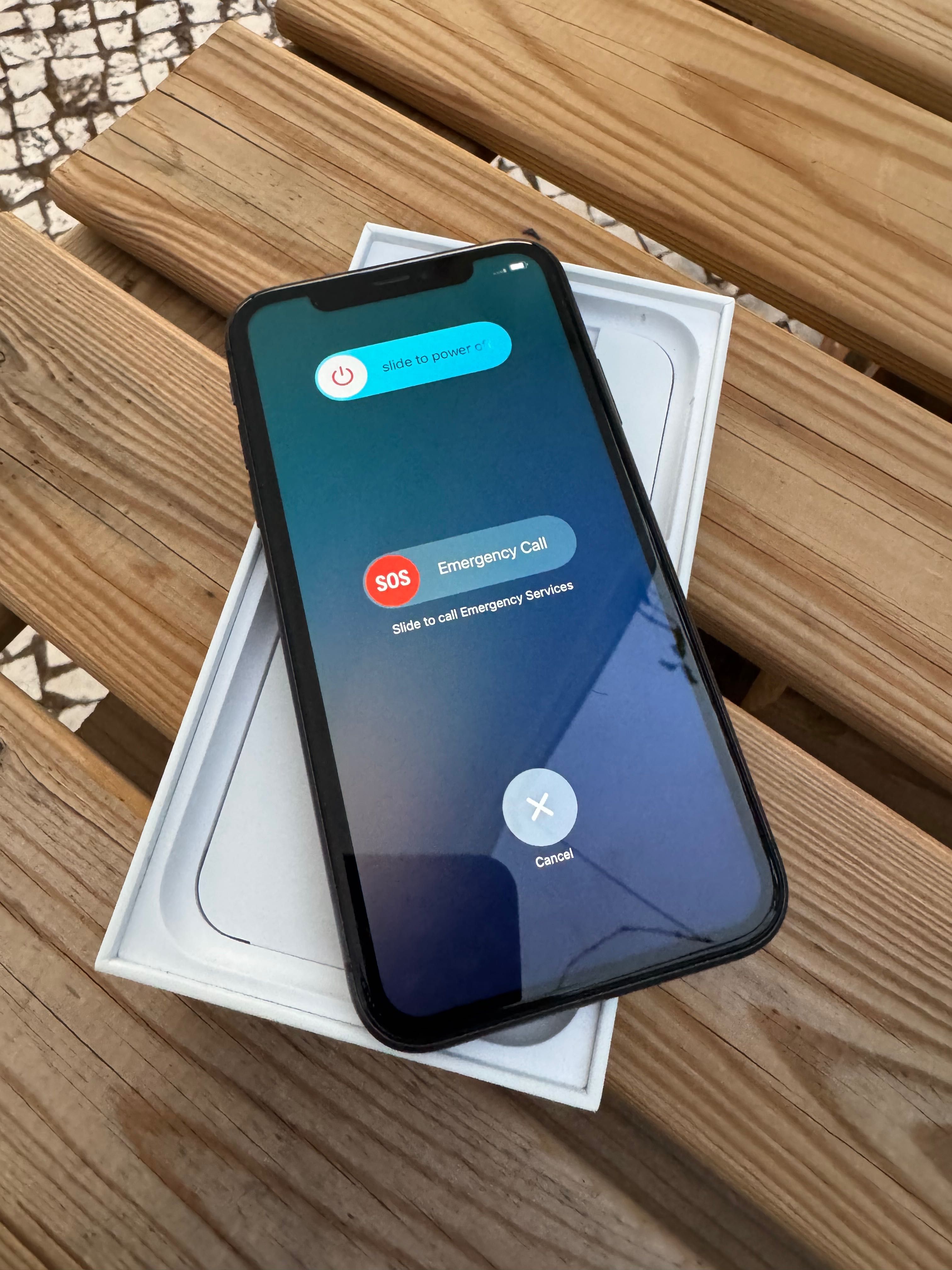 iPhone 11 de 64GB em muito bom estado