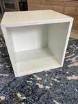 Valje, eket ikea biala szafka, kostka 35x35x30