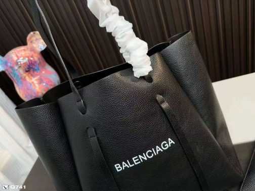 Torebka damska elegancka 511-08