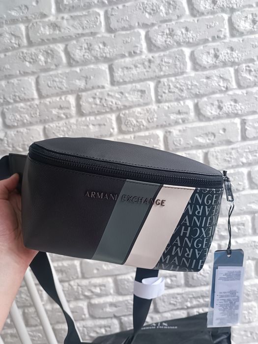Продам оригіналу бананку Armani Exchange