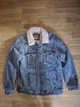 Хутряна джинсовка Pull&Bear