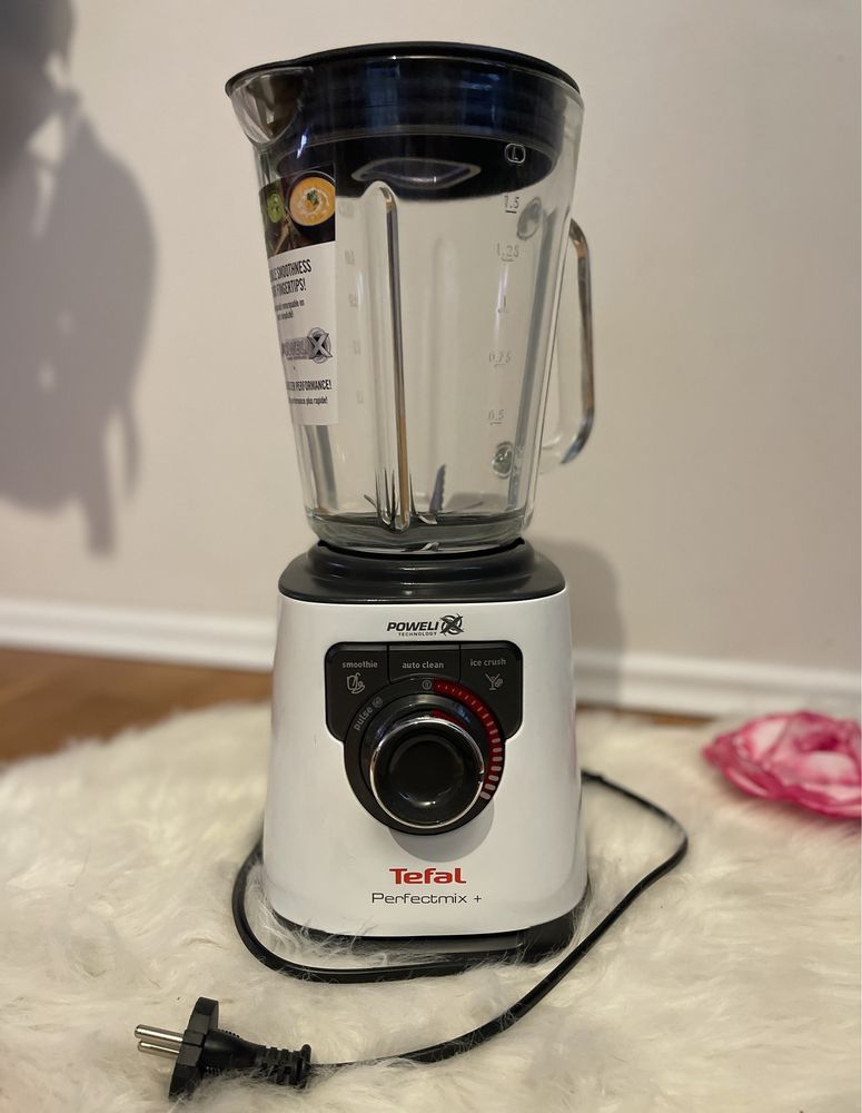 Blender kielichowy TEFAL Perfect MIX+ BL811138 ( idealny stan)