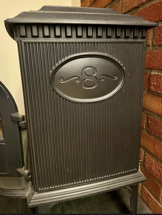 Norweski kominek Jøtul 8