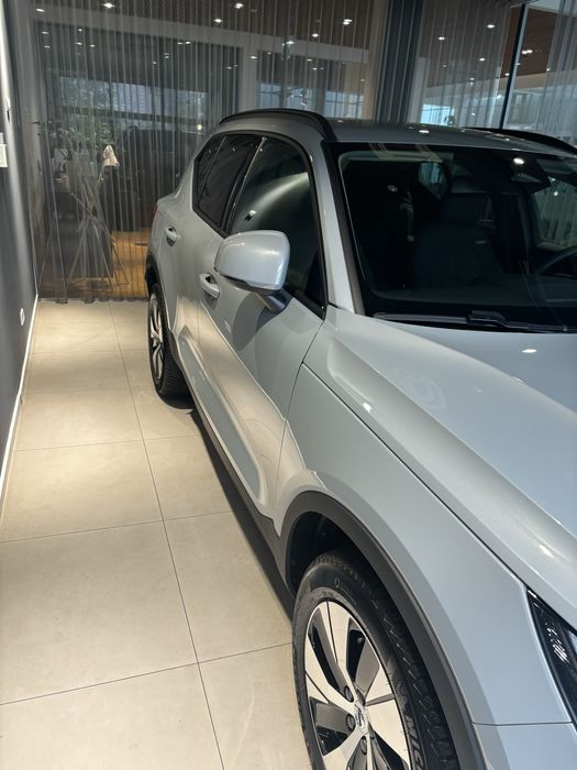 Sprzedam volvo xc40  salon polska